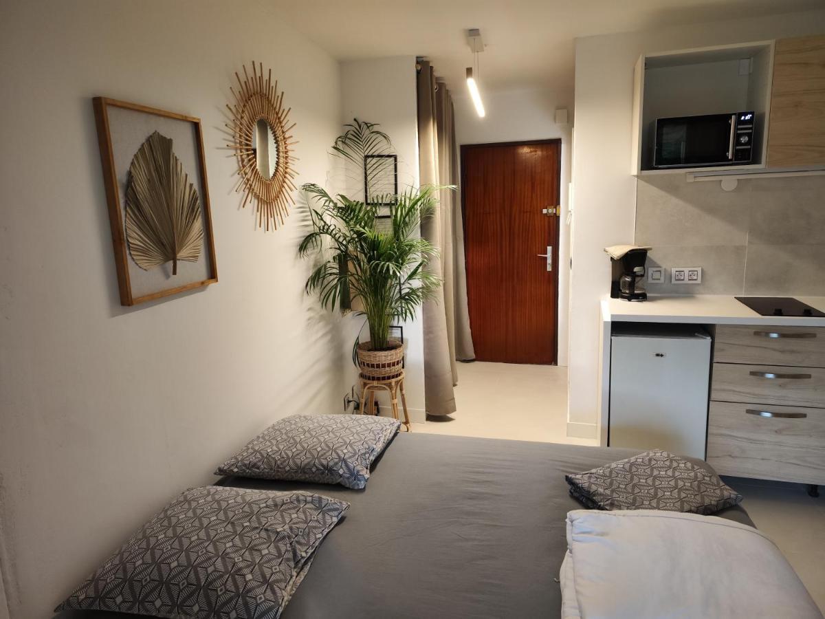 Studio Cannes Marina 망들리유 라 나플 외부 사진