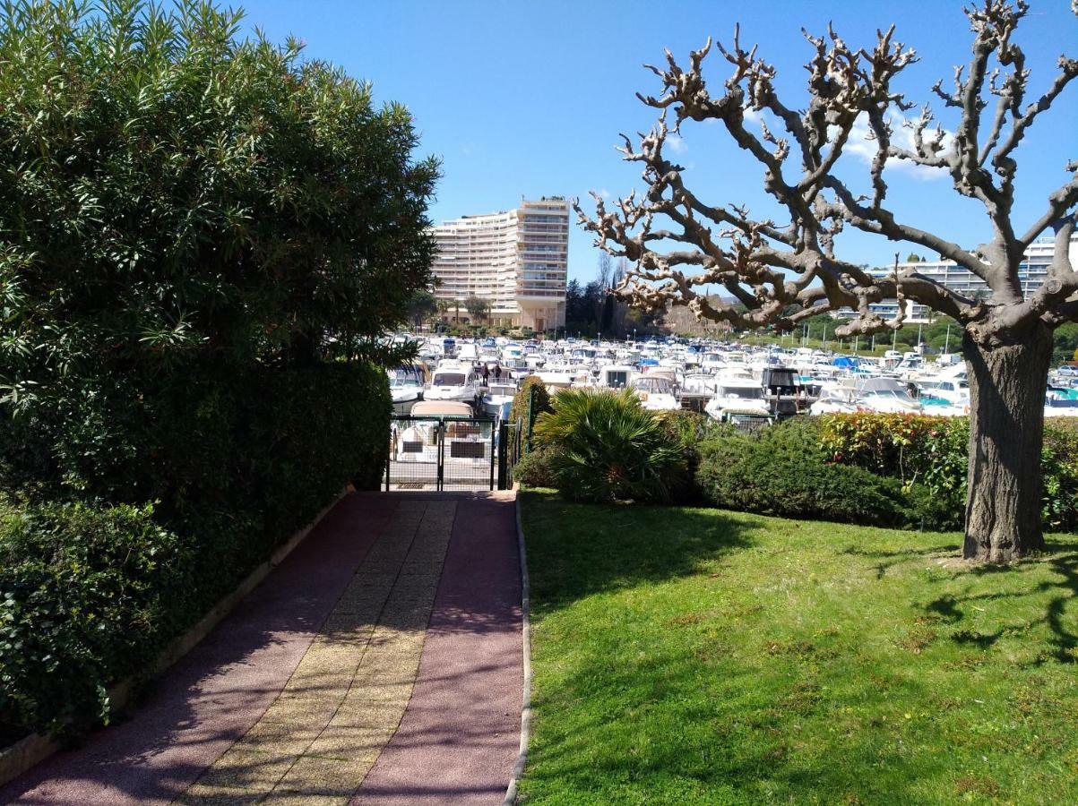 Studio Cannes Marina 망들리유 라 나플 외부 사진